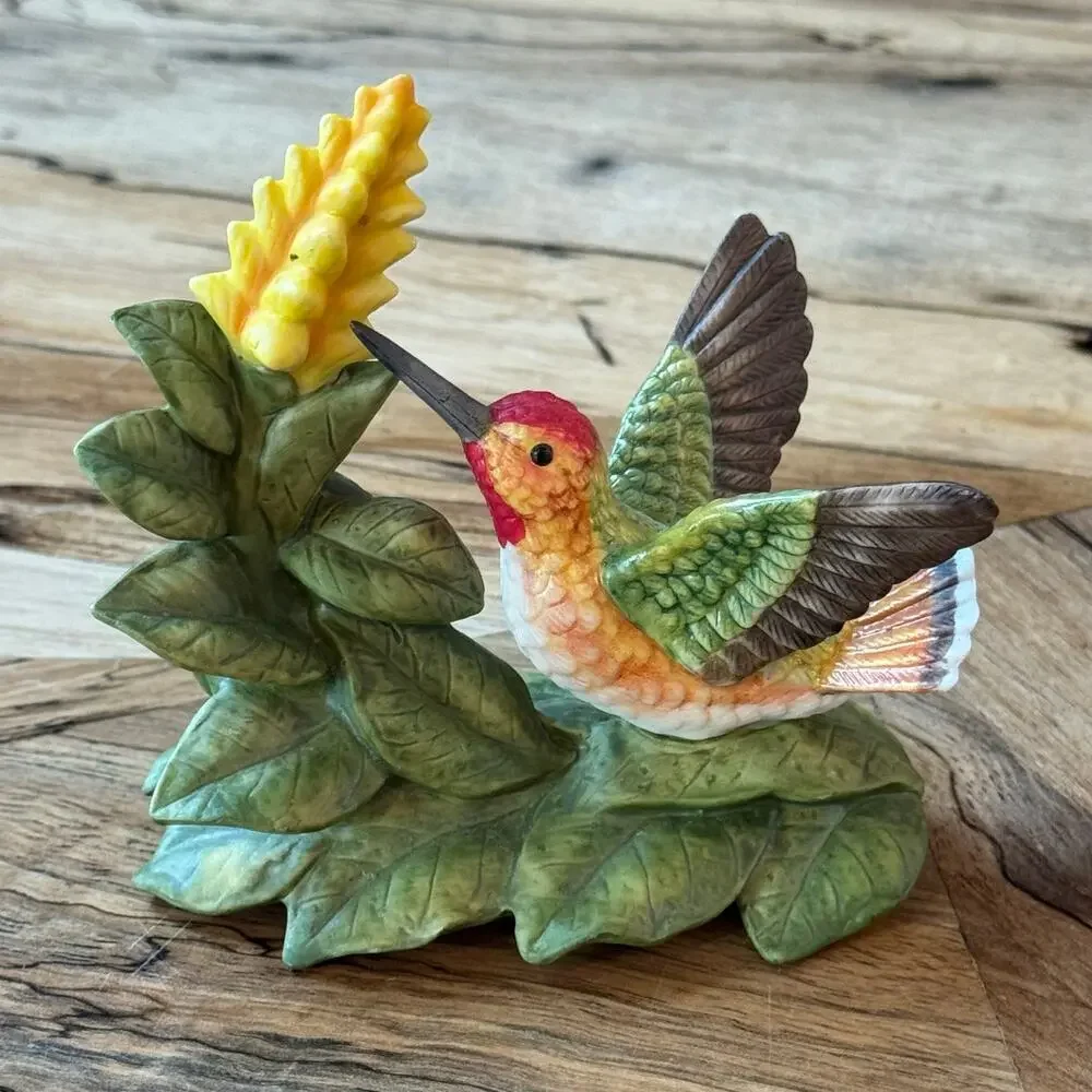 Vintage 1996 Bronson Collectibles Allens Hummingbird with Aphelandra Figurine 4